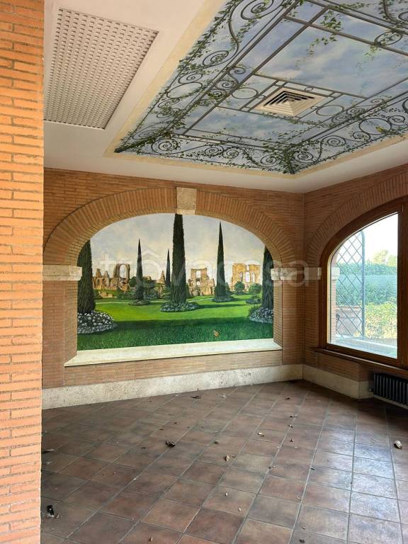 casa indipendente in vendita a Roma in zona Appio Pignatelli