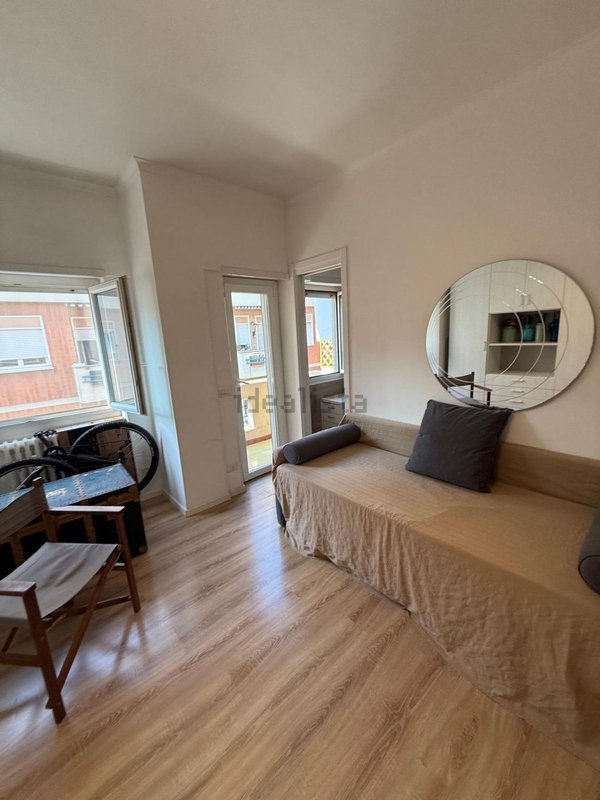 appartamento in vendita a Roma in zona Ostia