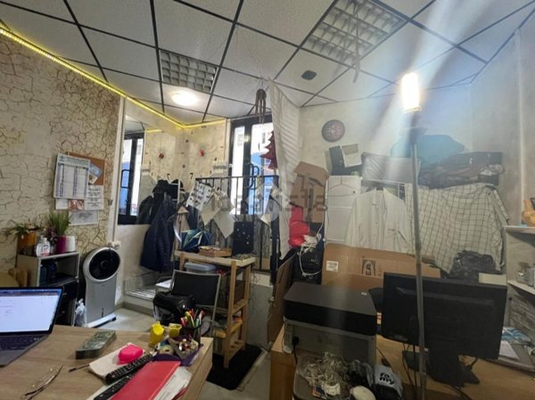 casa indipendente in vendita a Roma in zona Tuscolano