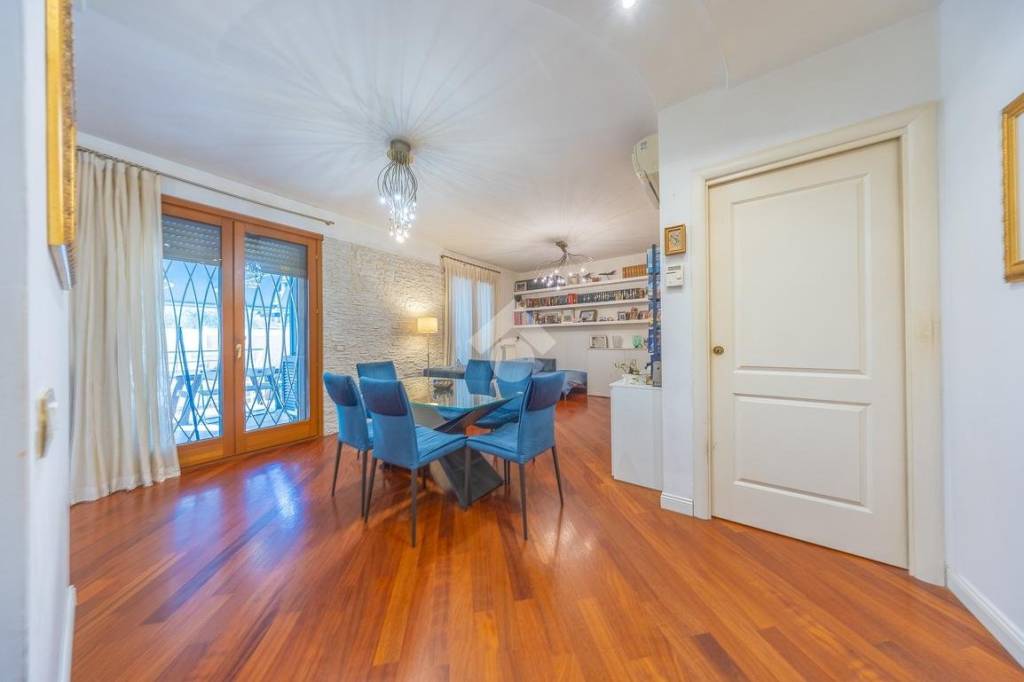 appartamento in vendita a Roma in zona Monte Sacro/Talenti