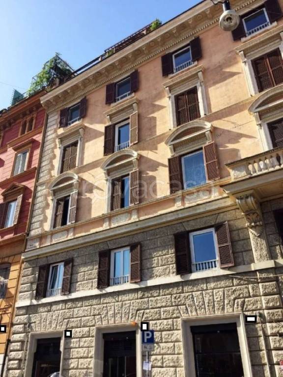 appartamento in vendita a Roma in zona Celio