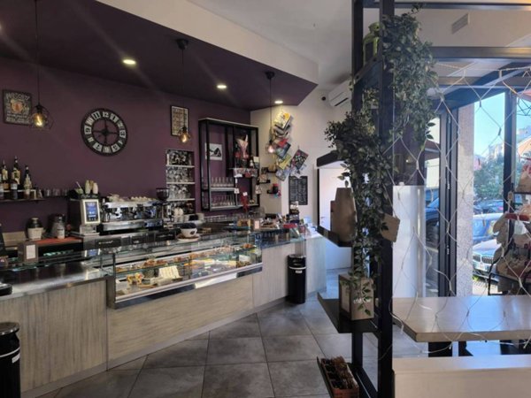 negozio in vendita a Roma in zona Nomentano