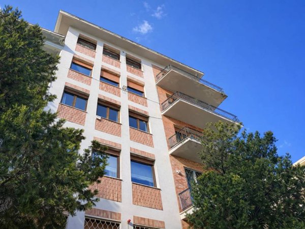 appartamento in vendita a Roma in zona Della Vittoria