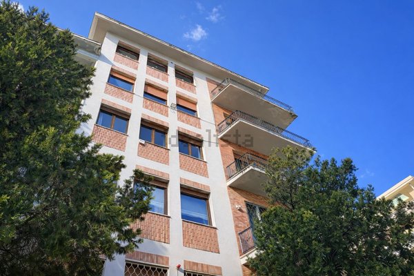 appartamento in vendita a Roma in zona Della Vittoria