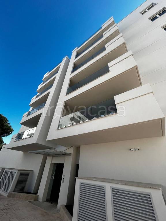 appartamento in vendita a Roma in zona Torre Maura