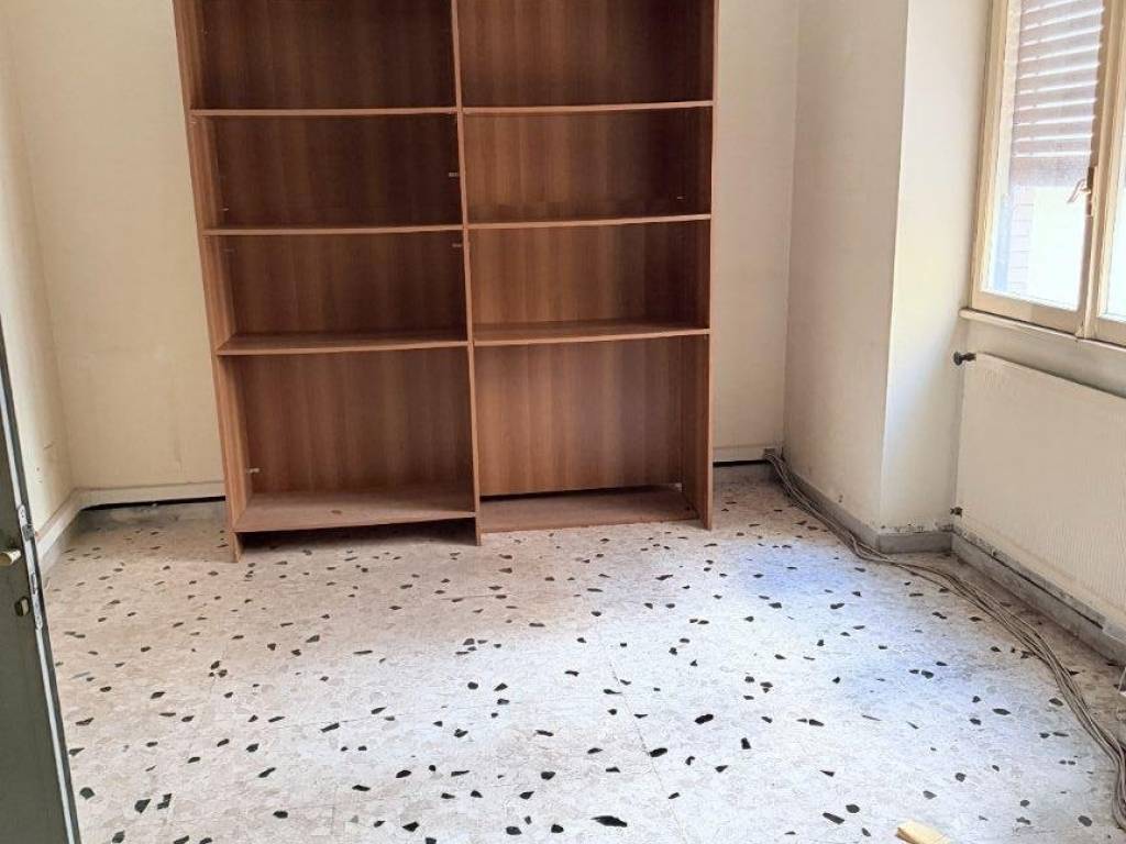 ufficio in vendita a Roma in zona Ostia