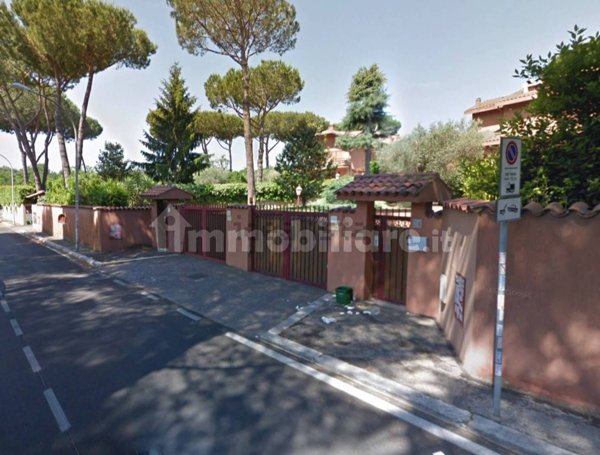 casa indipendente in vendita a Roma in zona Spinaceto