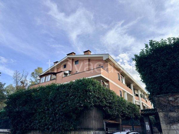 appartamento in vendita a Roma in zona Acilia