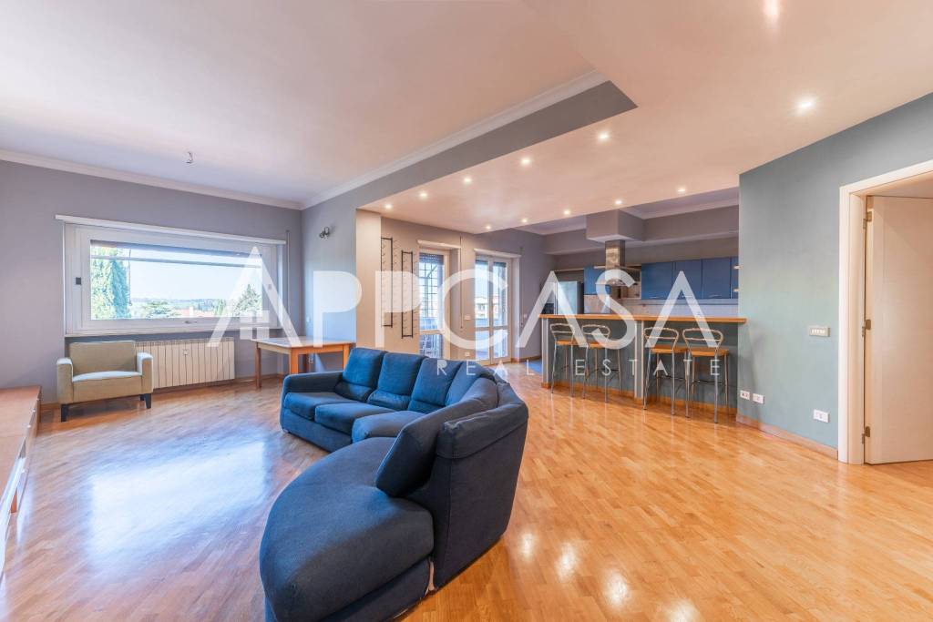 appartamento in vendita a Roma in zona Labaro