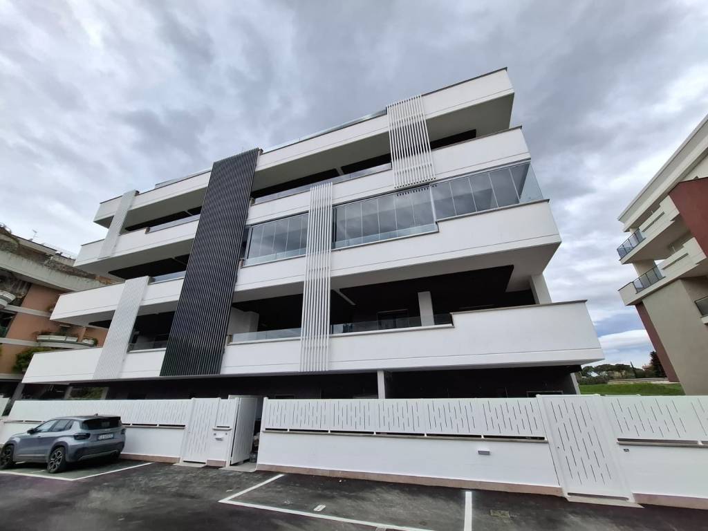 appartamento in vendita a Roma in zona Mezzocammino