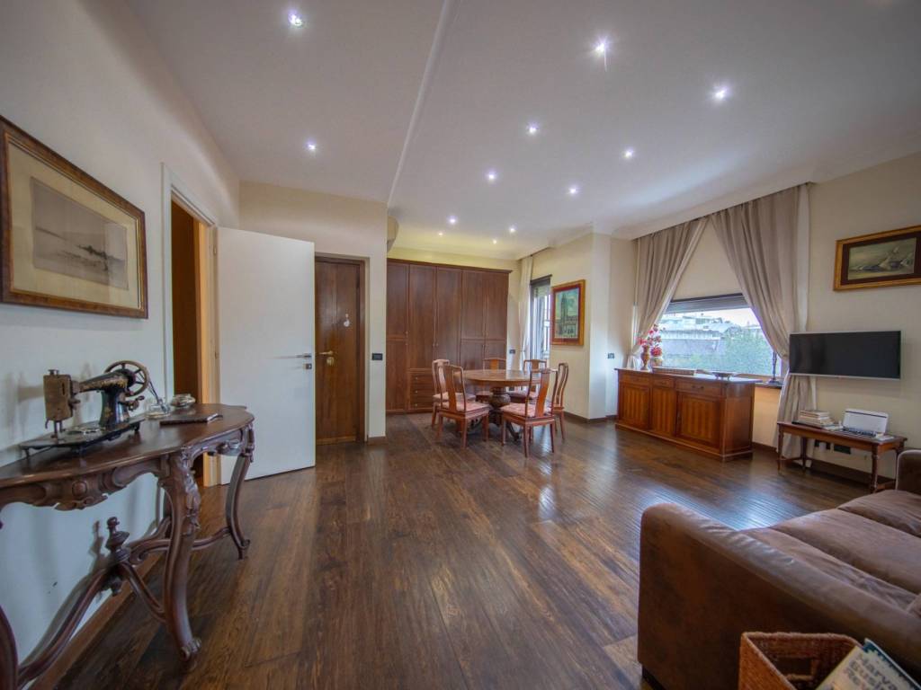 appartamento in vendita a Roma in zona Aurelio