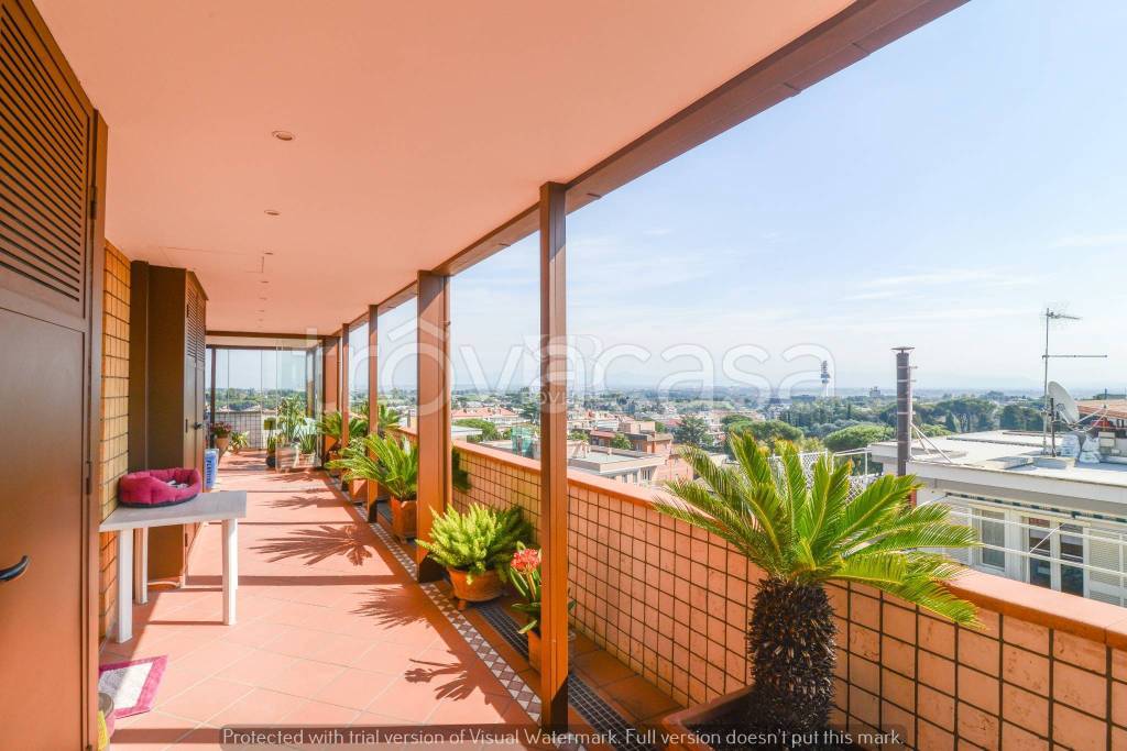 appartamento in vendita a Roma in zona Tor di Quinto