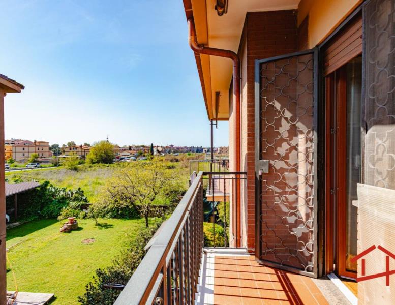 appartamento in vendita a Roma in zona Casal Palocco