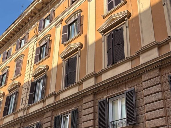 appartamento in vendita a Roma in zona Ostia