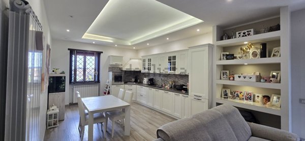 appartamento in vendita a Roma in zona Casalotti