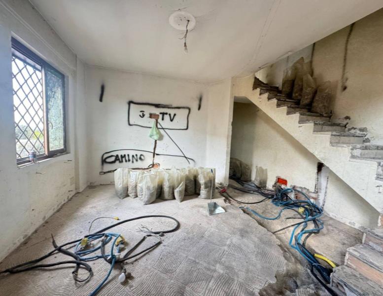 appartamento in vendita a Roma in zona Colle Monfortani