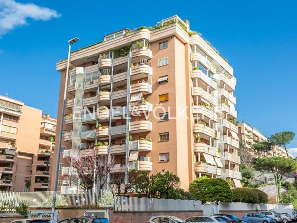 appartamento in vendita a Roma in zona Torrino