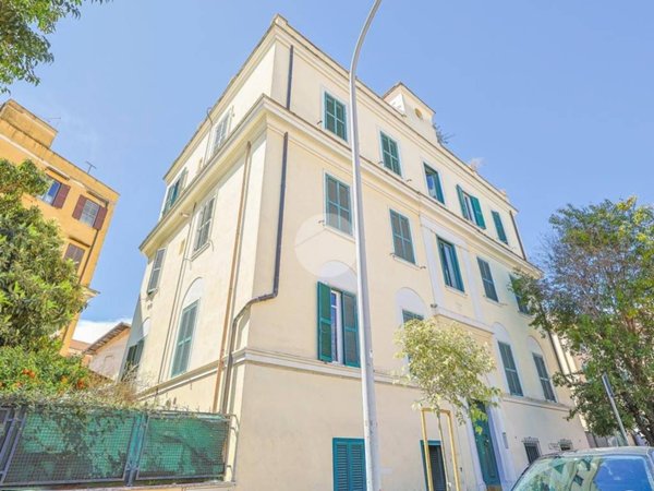 appartamento in vendita a Roma in zona Della Vittoria