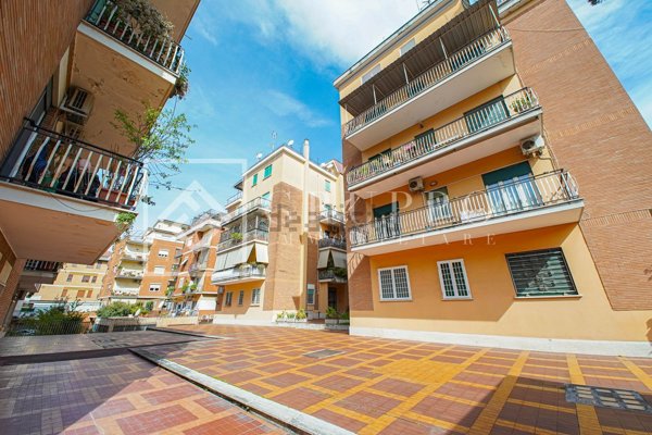 appartamento in vendita a Roma in zona La Pisana