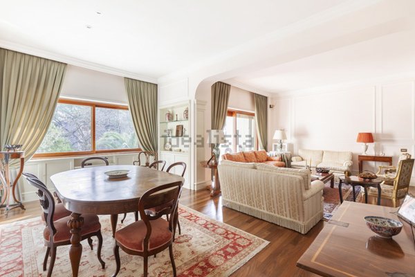 appartamento in vendita a Roma in zona Mostacciano