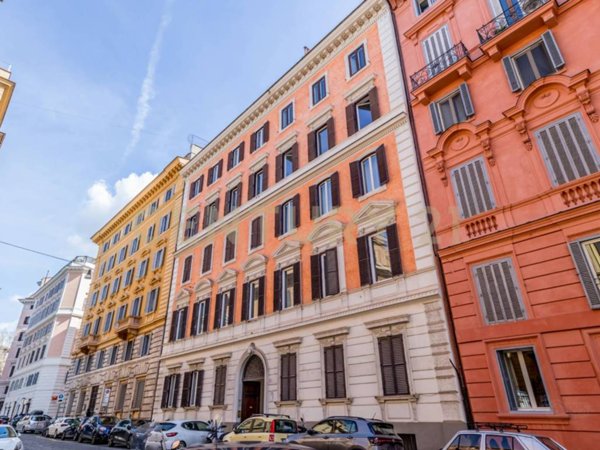 appartamento in vendita a Roma in zona Ludovisi/Sallustiano