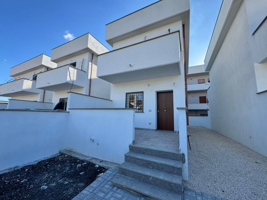 casa indipendente in vendita a Roma in zona Piana del Sole