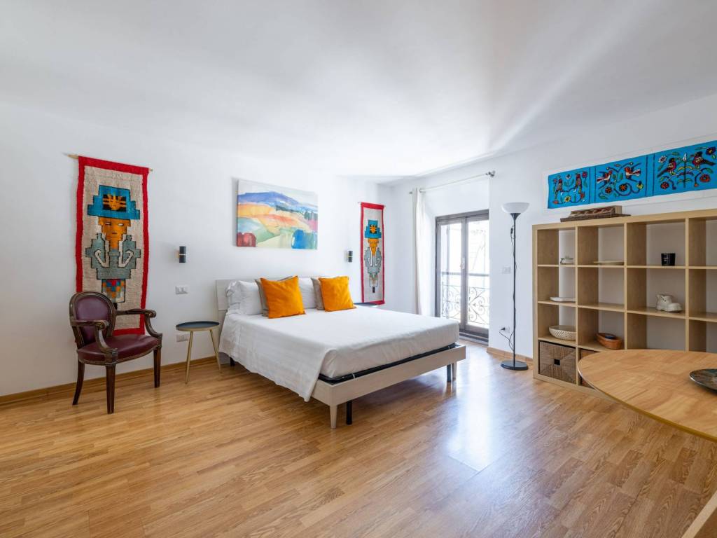 appartamento in vendita a Roma in zona Parione/Sant'Eustachio