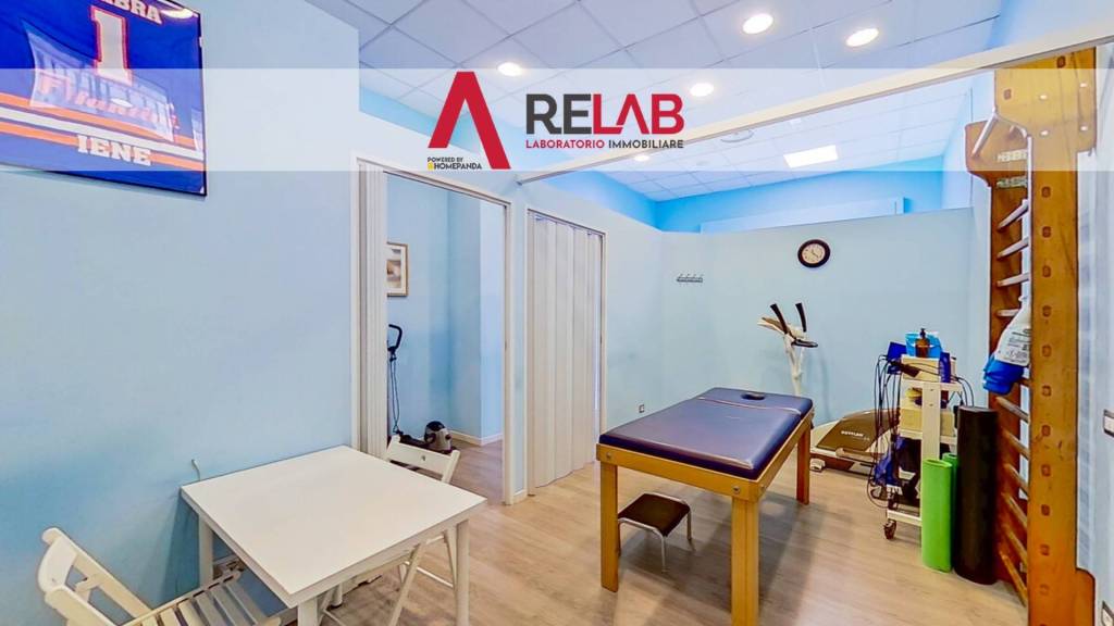 negozio in vendita a Roma in zona Ostia