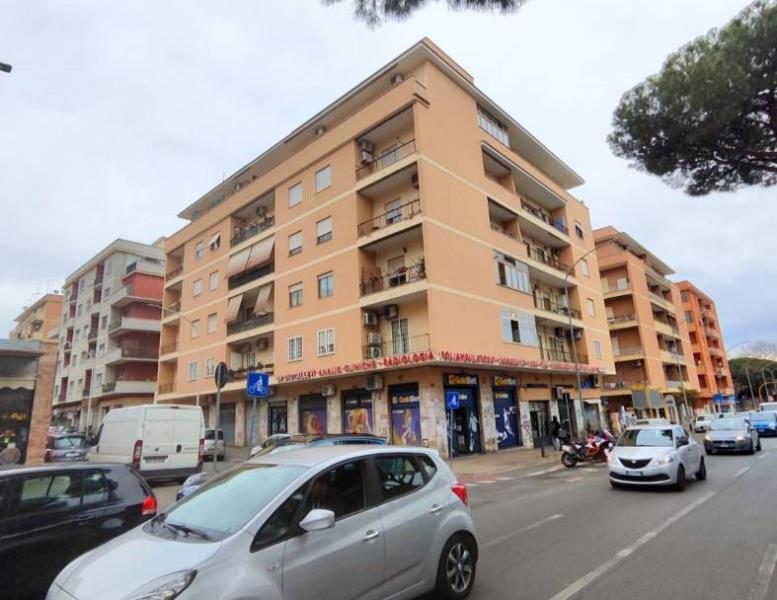 appartamento in vendita a Roma in zona Tiburtino