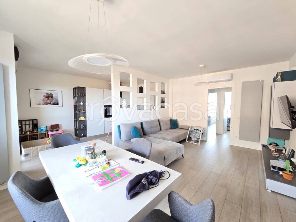 appartamento in vendita a Roma in zona Tor Vergata/Torrenova