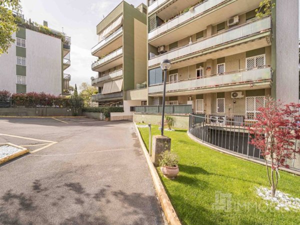 appartamento in vendita a Roma in zona Torrino