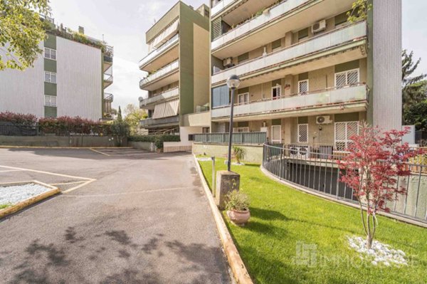 appartamento in vendita a Roma in zona Torrino