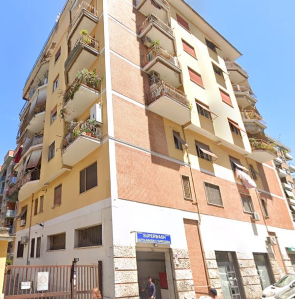 appartamento in vendita a Roma in zona Portuense