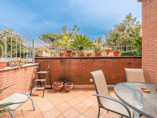 appartamento in vendita a Roma in zona Tor Vergata/Torrenova