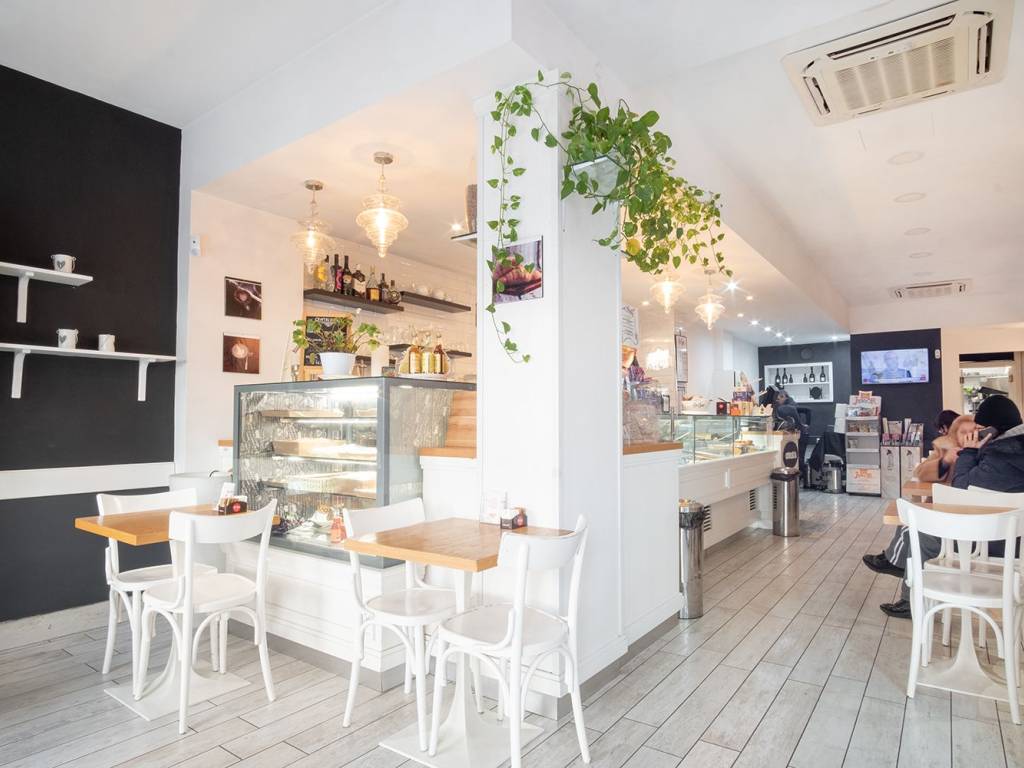 negozio in vendita a Roma in zona Aurelio