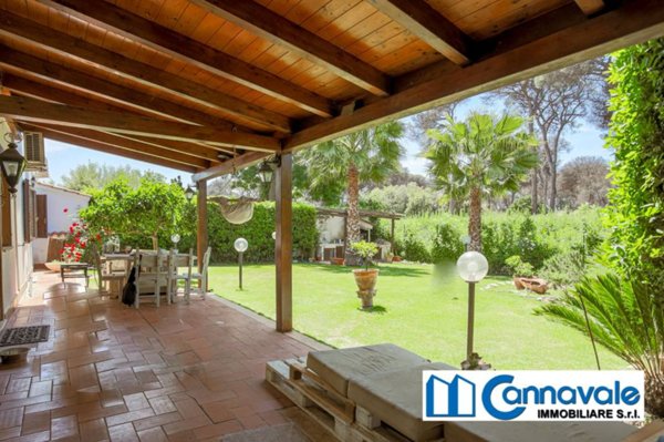 appartamento in vendita a Roma in zona Casal Palocco