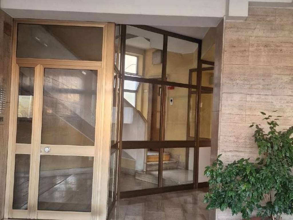 appartamento in vendita a Roma in zona Don Bosco