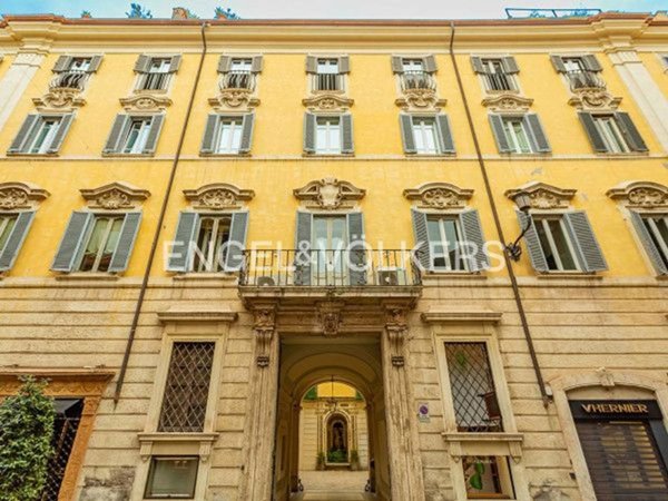 appartamento in vendita a Roma in zona Campo Marzio