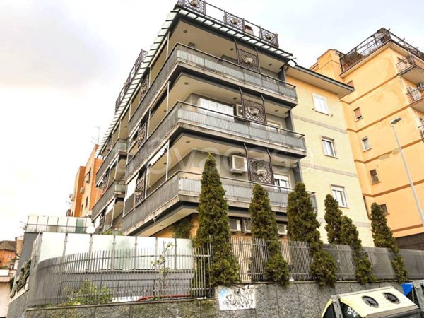 appartamento in vendita a Roma in zona Montespaccato