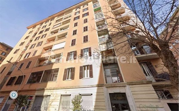 appartamento in vendita a Roma in zona Appio Latino