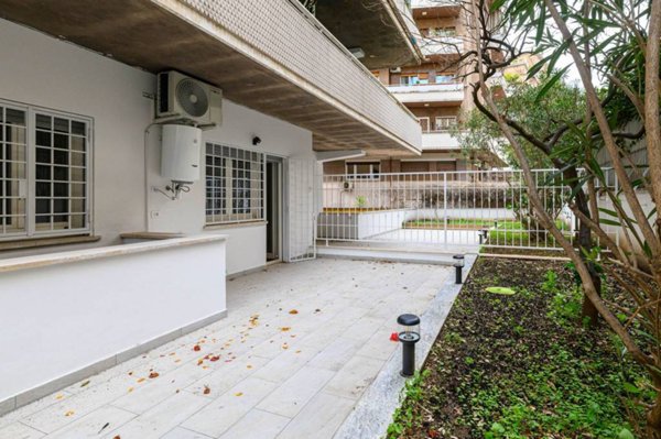 appartamento in vendita a Roma in zona Aurelio