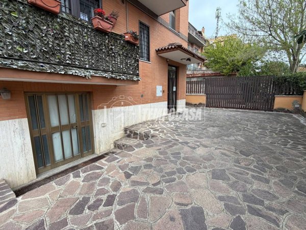 appartamento in vendita a Roma in zona Palmarola