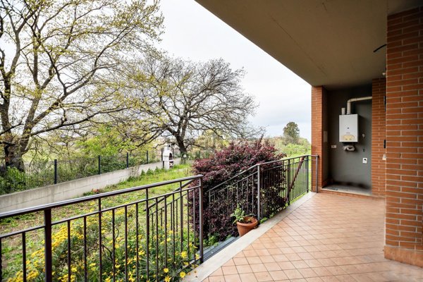 appartamento in vendita a Roma in zona Lunghezza