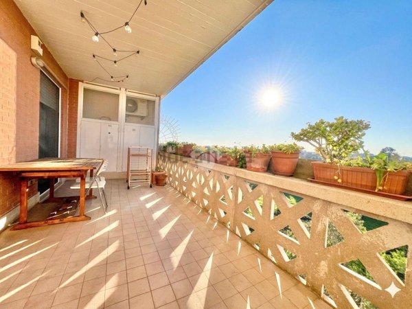 appartamento in vendita a Roma in zona Giardini di Corcolle