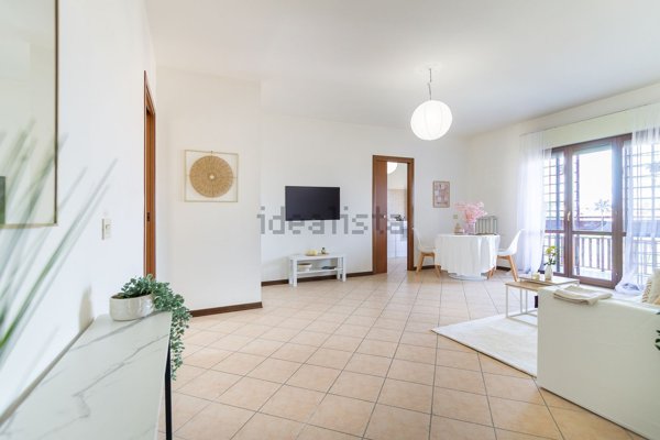 appartamento in vendita a Roma in zona Massimina/Casal Lumbroso