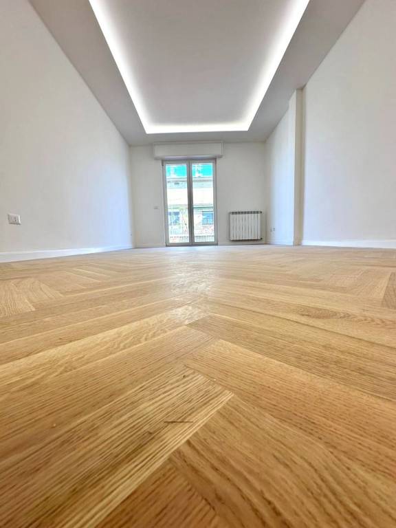 appartamento in vendita a Roma in zona Ardeatino