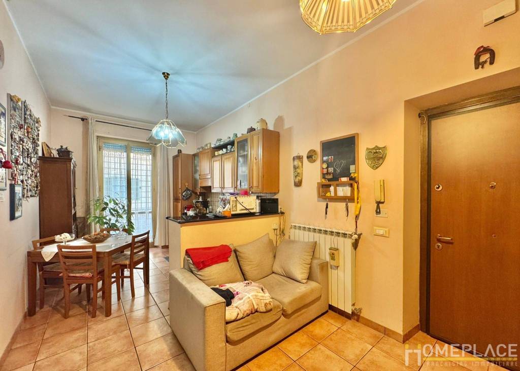 appartamento in vendita a Roma in zona Torre Maura