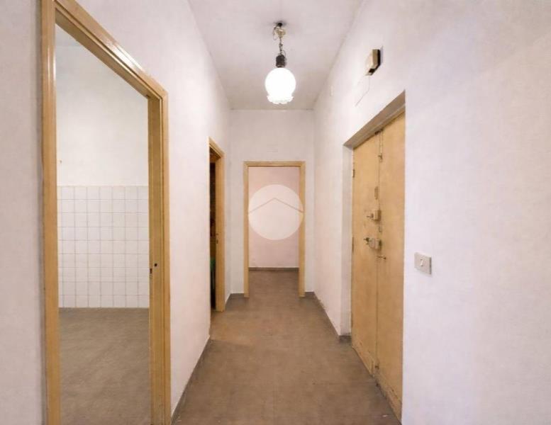 appartamento in vendita a Roma in zona Appio Claudio