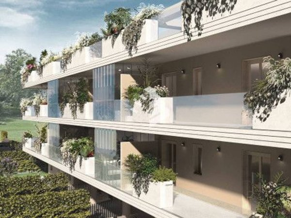 appartamento in vendita a Roma in zona Massimina/Casal Lumbroso