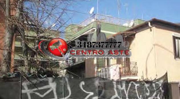 appartamento in vendita a Roma in zona Prenestino-Centocelle